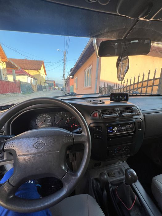 Nissan patrol y61