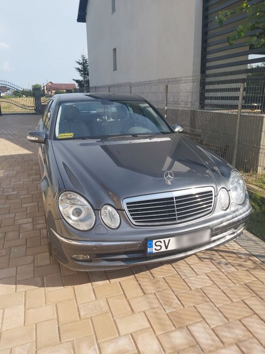 Mercedes E220 2.2 136cp, Avantgarde, Harman Kardon, import Belgia
