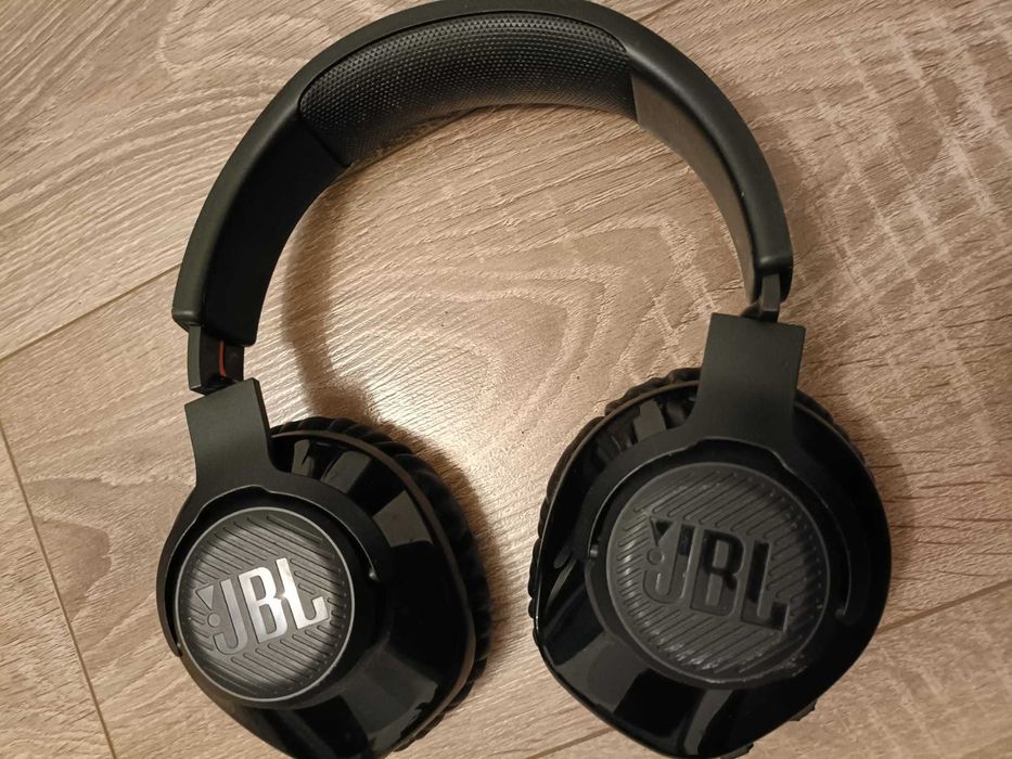 Vand casti  JBL  ,Corsair , Skullcandy  Roccat  A SE CITI ANUNTUL !!