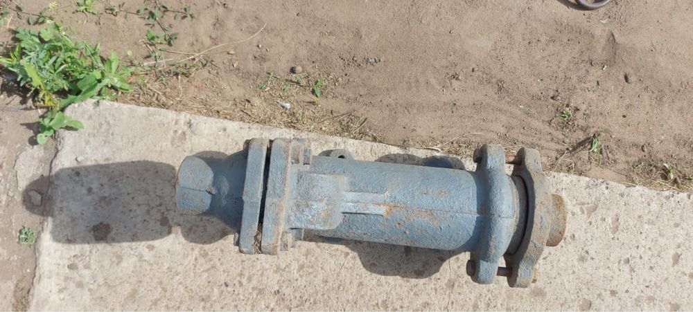 Насос от колодца (советского производства)