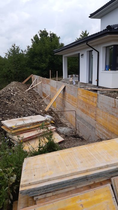 Inchiriez panouri doka cofraje pistol legat fier pikamer motocultor