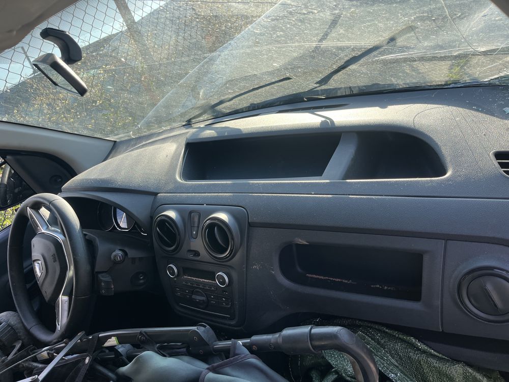 Dacia Dokker Части 1.3TCE 2021г