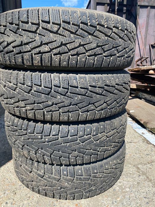 Резина (зимняя/шипованная) 205/70 R15