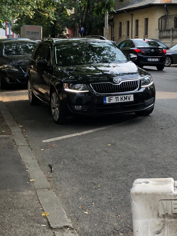 Skoda Octavia 3 automata parcare dsg 1.4 TSI ELEGANCE DSG