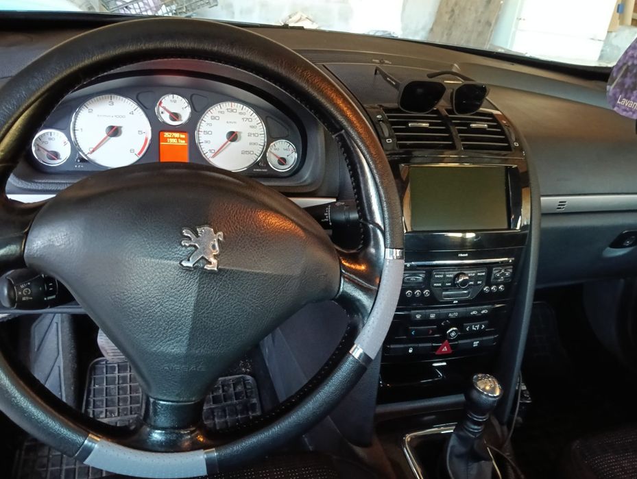 Autoturim Peugeot