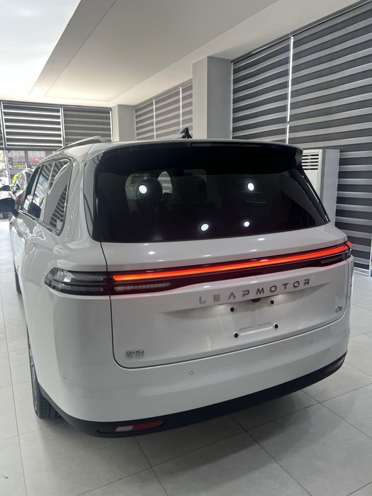 leapmotor c16 er 2025 hybrid