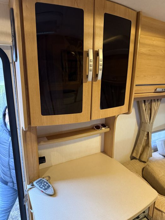 Каравана Lunar Ariva 2012