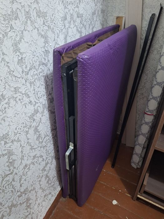 Продам кушетку 18000