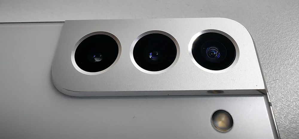 Telefon smartphone Samsung Galaxy S22 256 GB White stare foarte bună