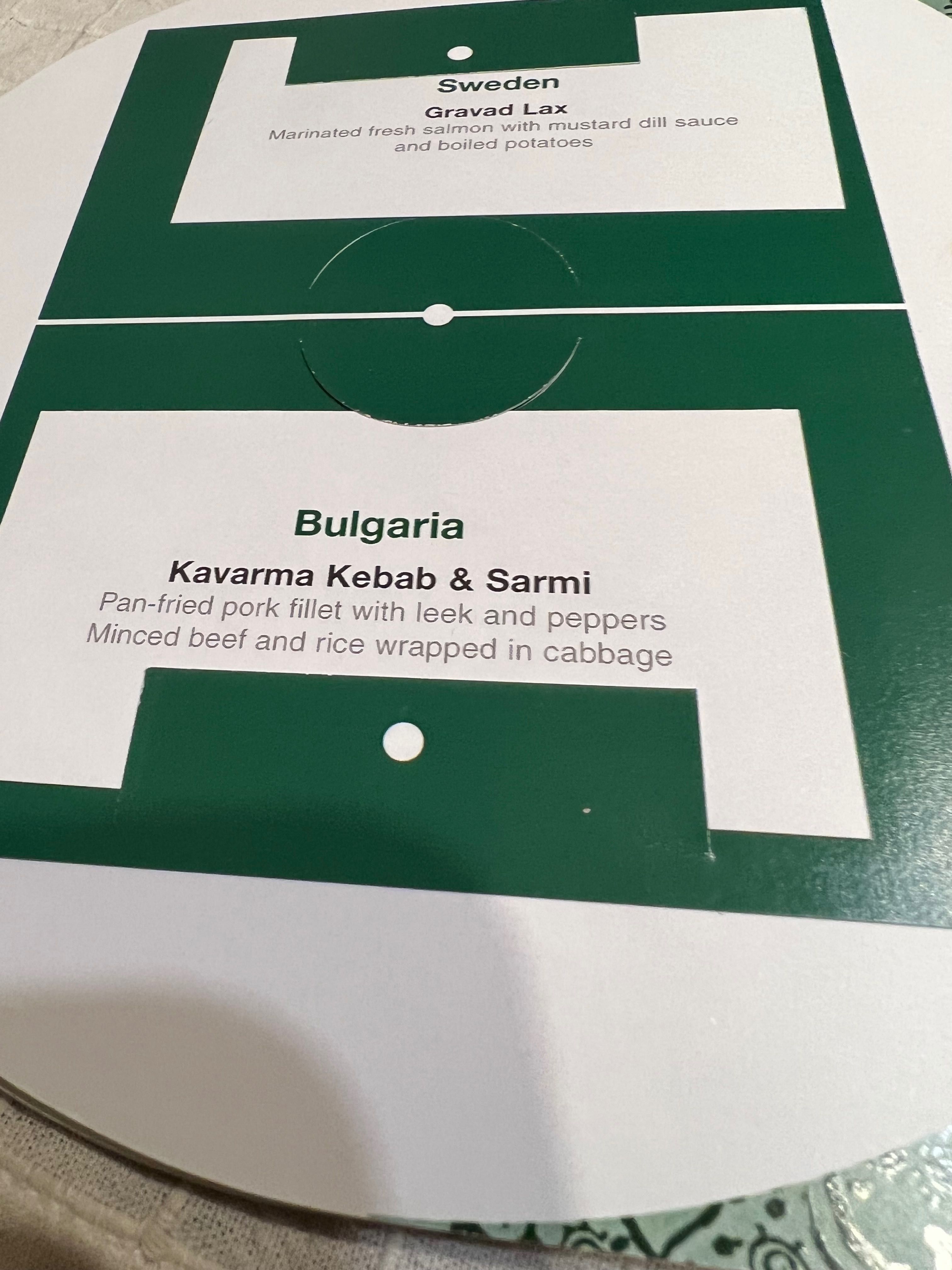 Футболно издание без аналог в България