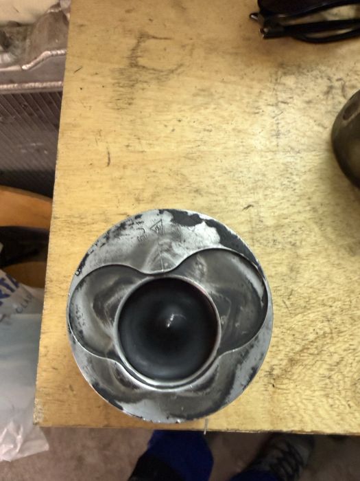 Бутала от 1.9тди 131 ASZ