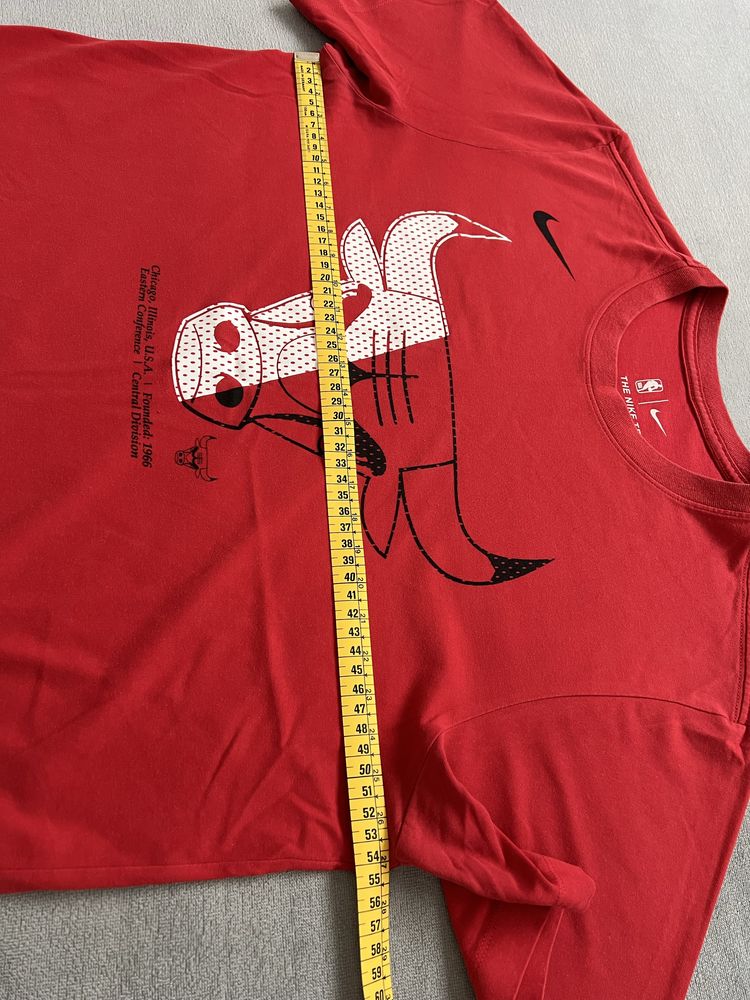Nike Chicago Bulls Shirt M Mens DRI-FIT Red тениска