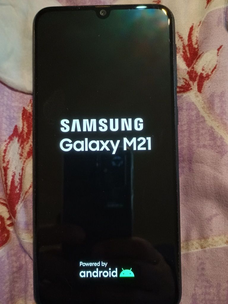 Vând telefon Samsung M21
