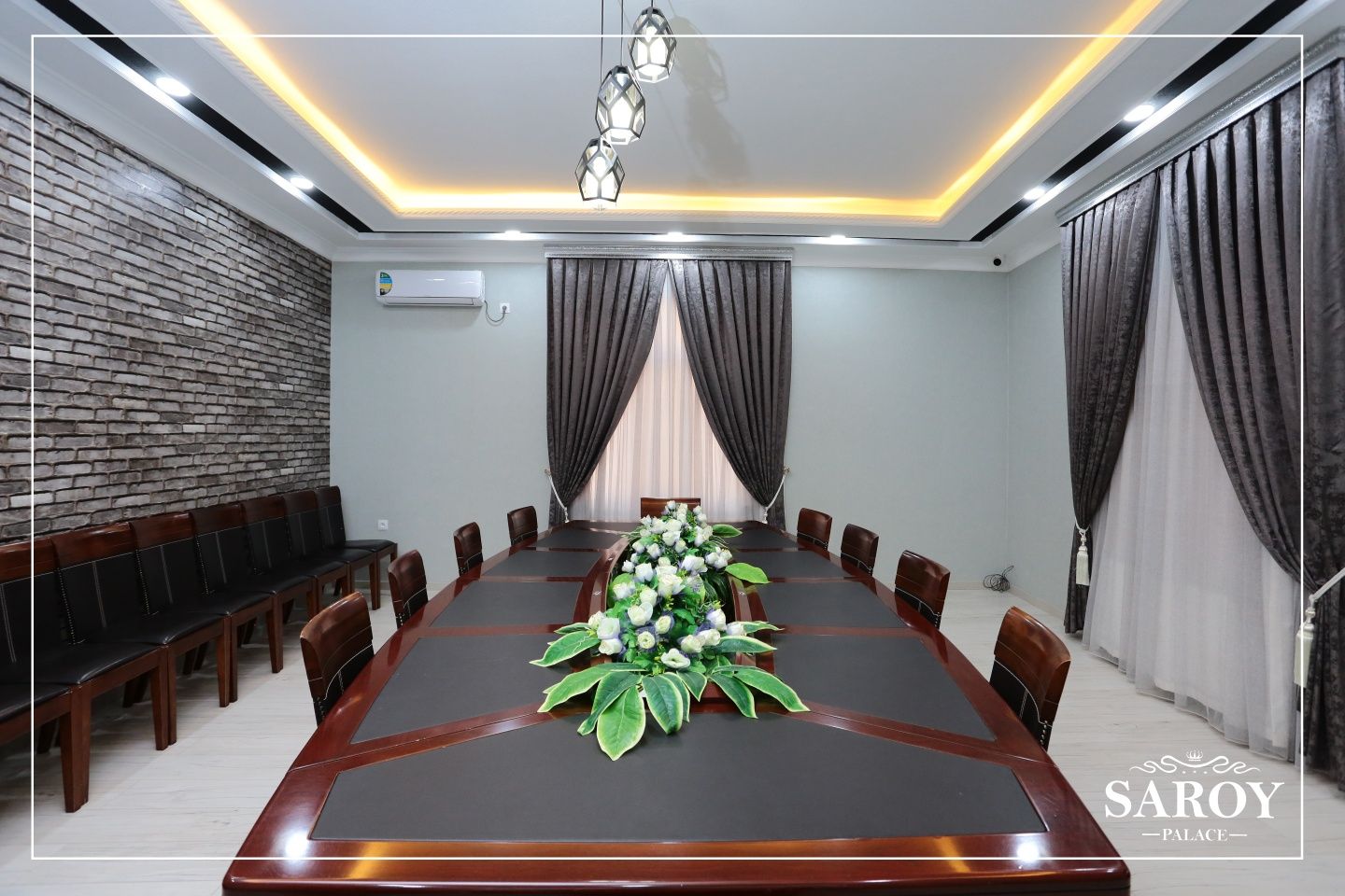 Saroy Palace Hotel Mehmonxona Qarshi shahri