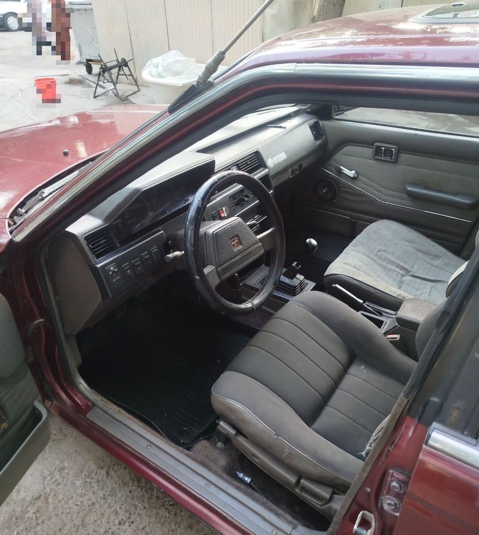 Nissan bluebird 1986