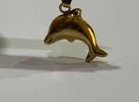 Златна висулка делфинче 18карата