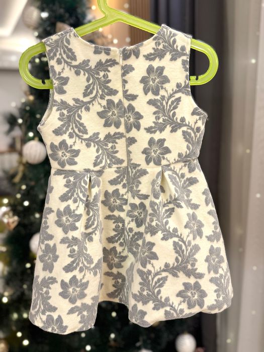 Уникално палто и рокля за 3-4 годишна принцеса