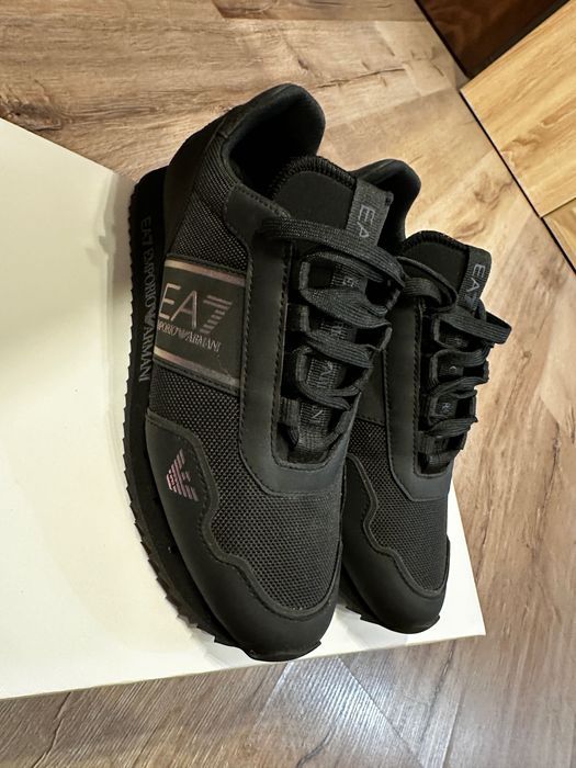 Emporio Armani обувки оригинални