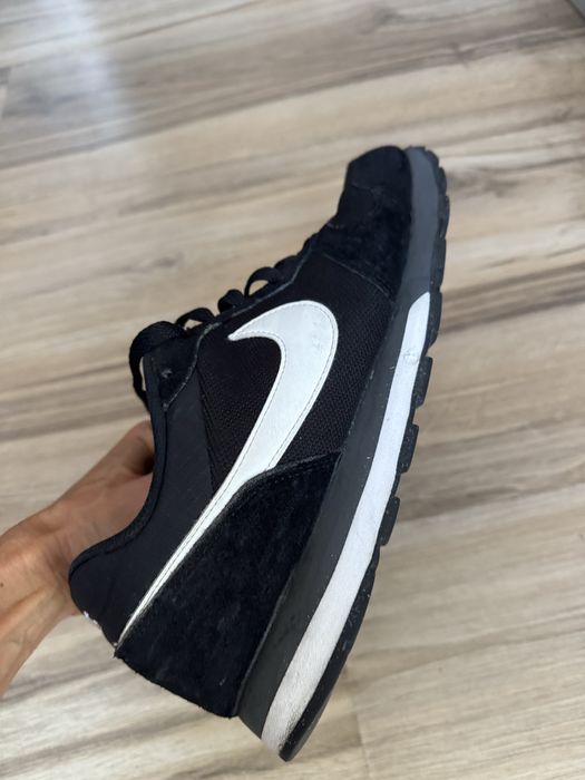 Оригинални класически маратонки Nike MD Runner 2! 43 н