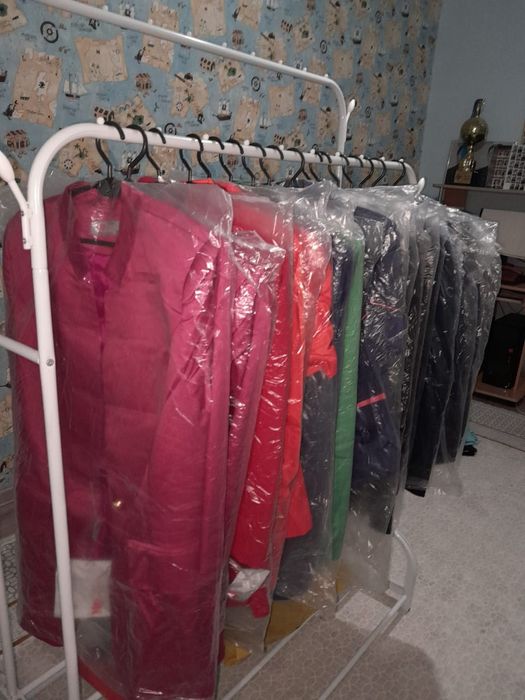 Продам блузки и пиджаки