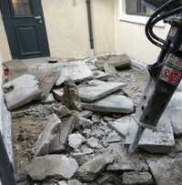 curatenie pentru Noul An , eliberare gunoi , mobila veche moloz