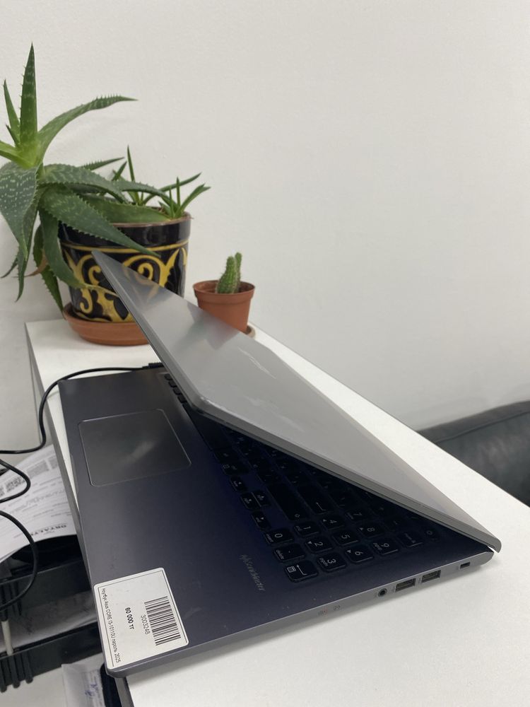 Ноутбук Asus Core i 3-10