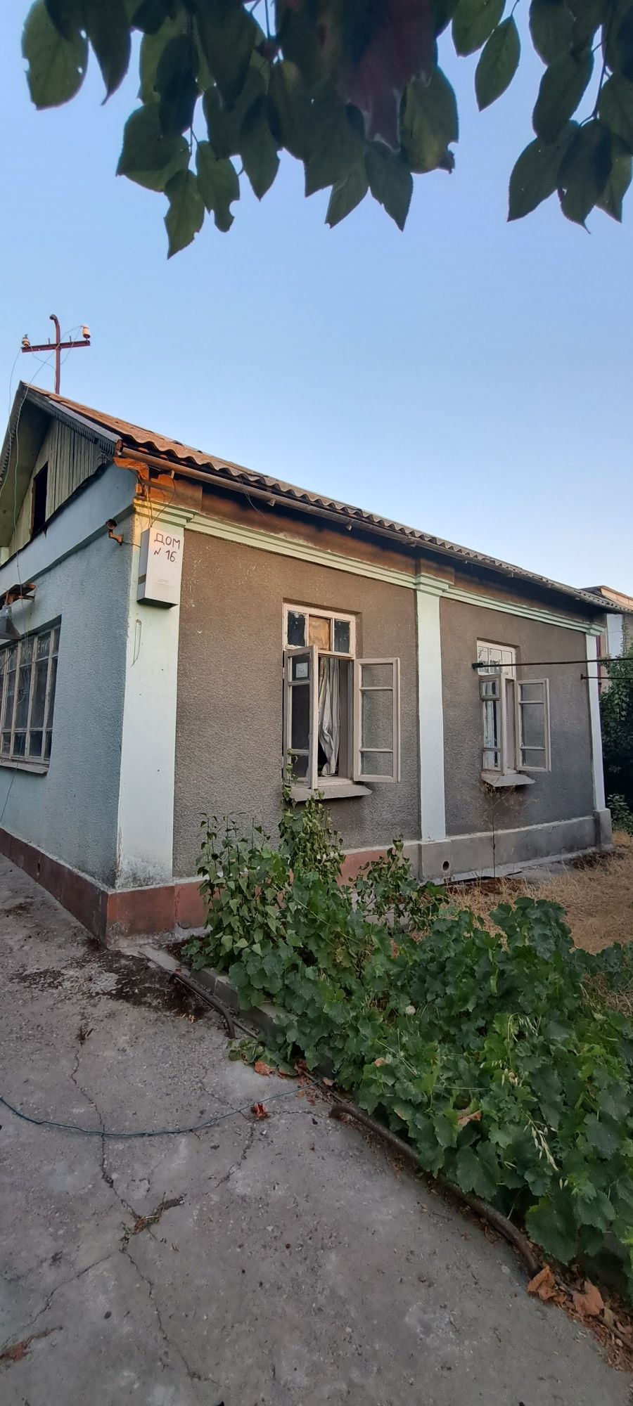 Дача Навбахор 6-соток Дом 2-ком Бассейн Паркент Янгибазар Джумабазар