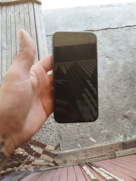 Iphone 11 / 64 Gb perfect functional