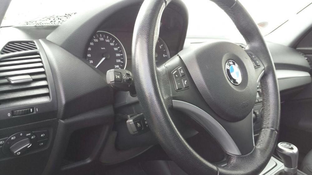 Vand masina BMW seria 1