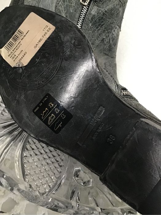 Сиви маркови боти ест.кожа 36 MCQ