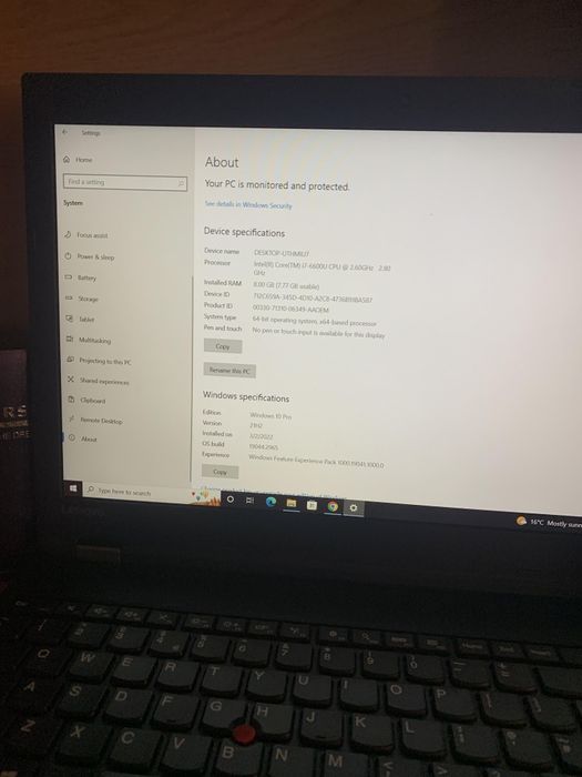 Lenovo ThinkPad L560 laptop, Intel® Core™ i7 Vpro
