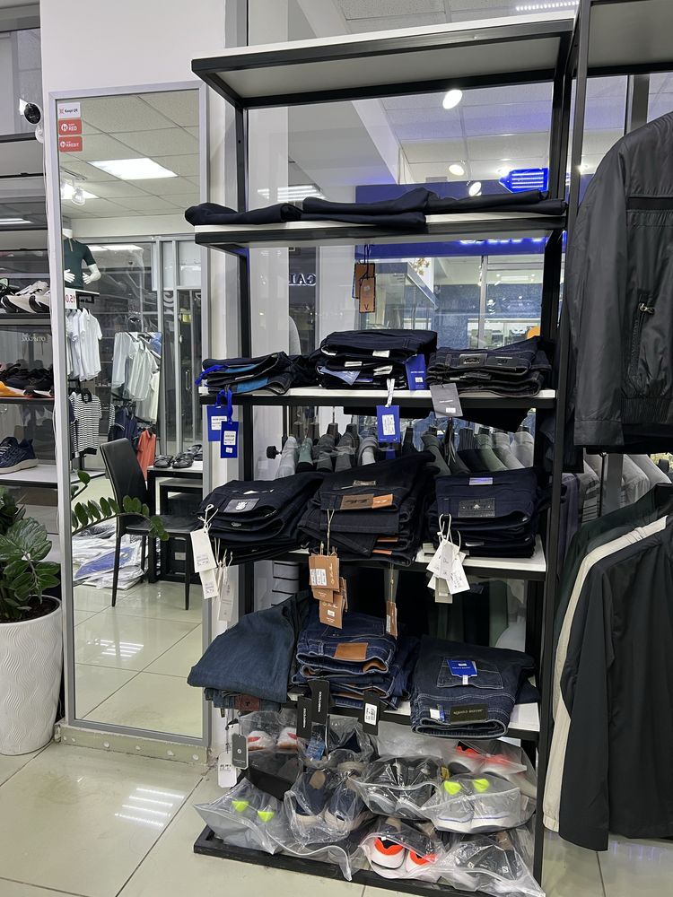 Продам 2 полки в новом состоянии