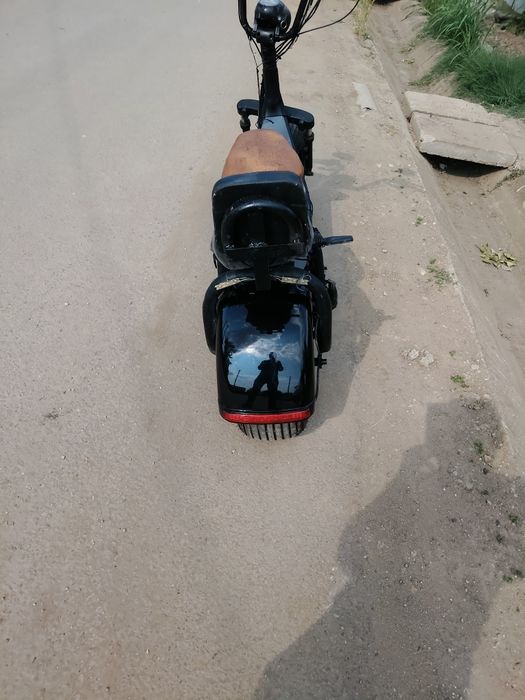 Vind scuter electric Harley  motor 1500w