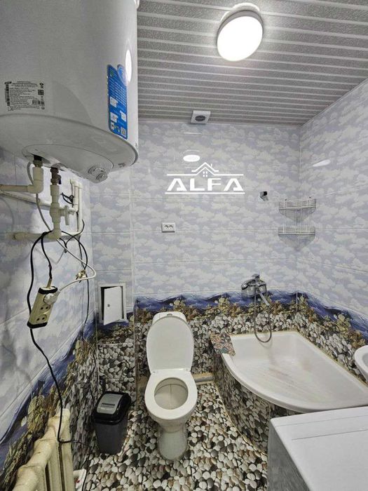 buxoroda kvartira uy xonadon sotiladi 1 xonali 44m² 4-qavat.