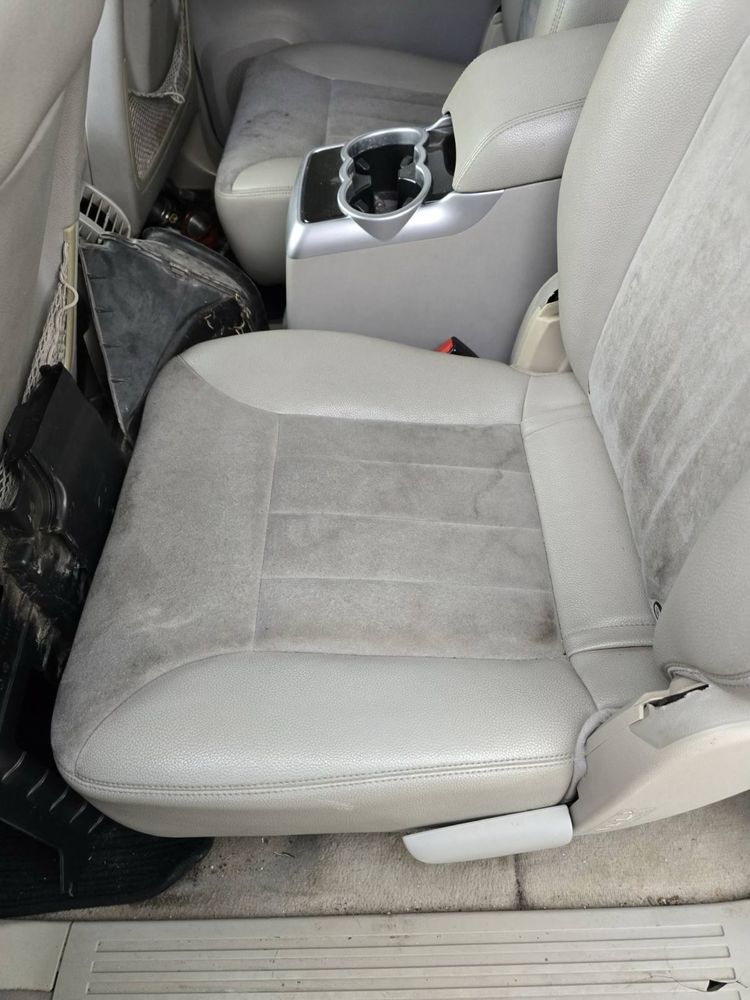 Салон алкантар за Мерцедес Р класа Mercedes R W 251