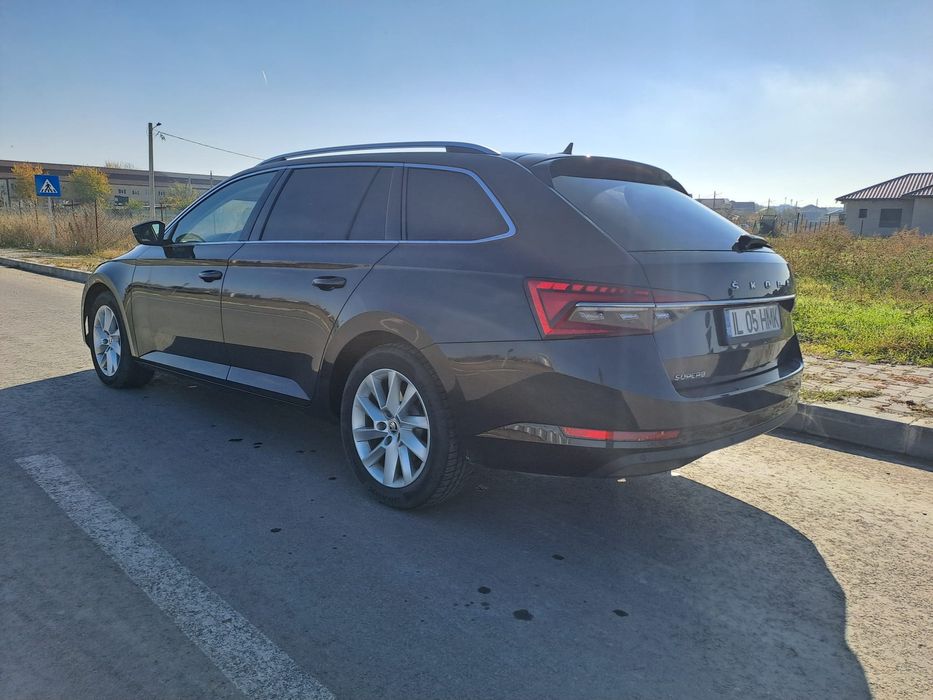 Vând Skoda SUPERB 2020