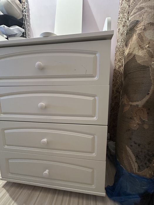 Детски камод, белый цвет, чисты, как новый