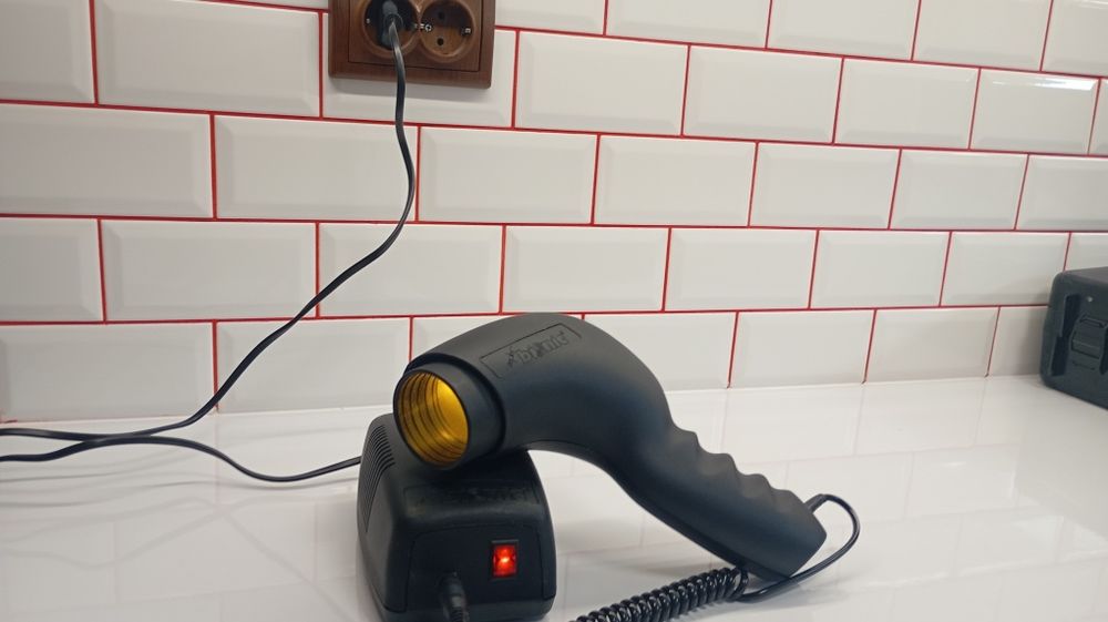 Bionic Zepter за облекчение на болка със светлинна терапия