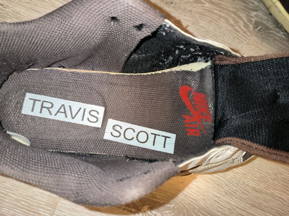 Jordan 1 travis scott reverse mocha