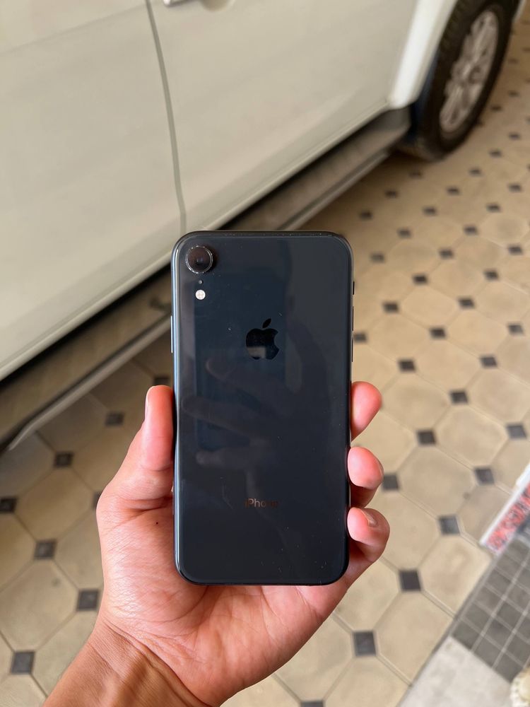 Iphone XR kar dak