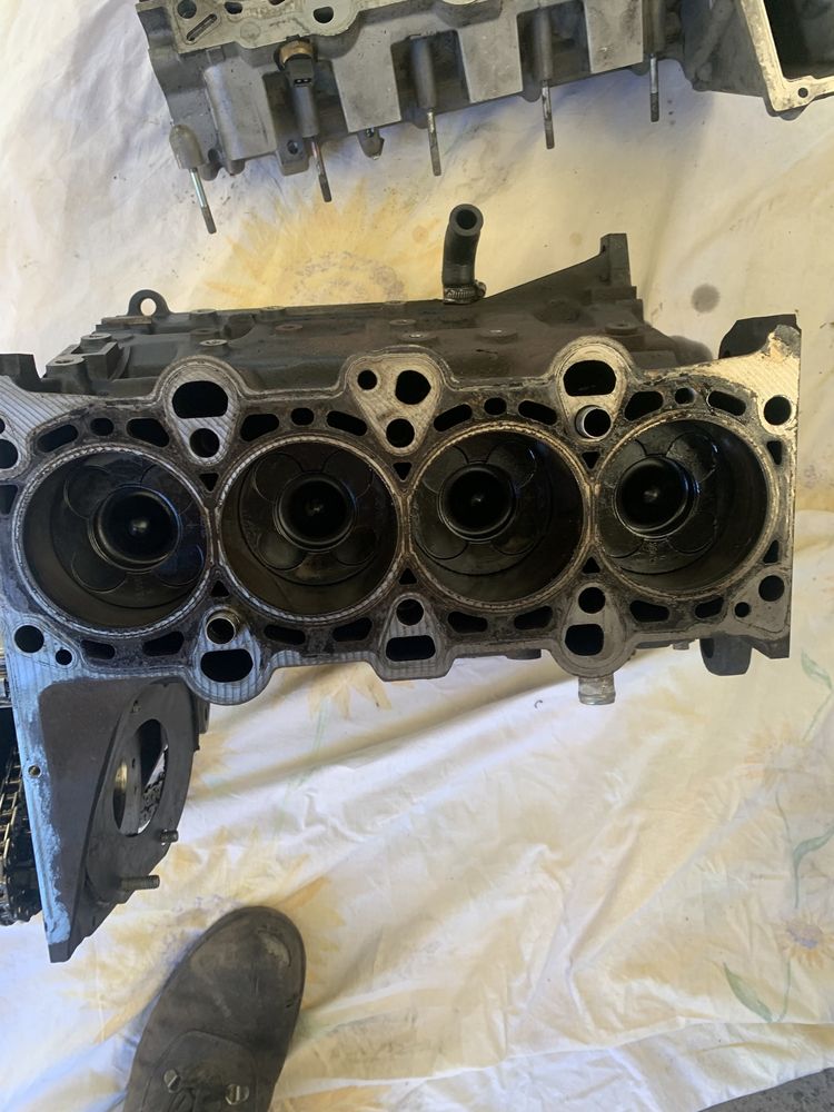 Motor bmw e46 2.0 136 cp