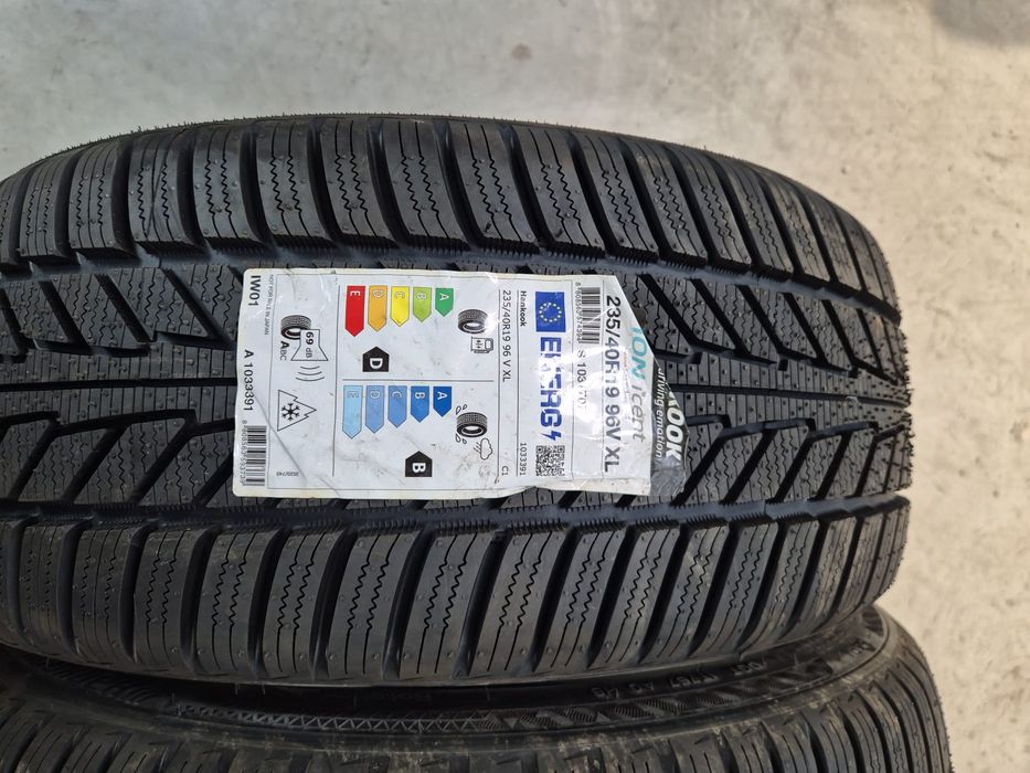 2 anvelope iarna noi Hankook Ion Icept 235 40 19 Sound Absorber