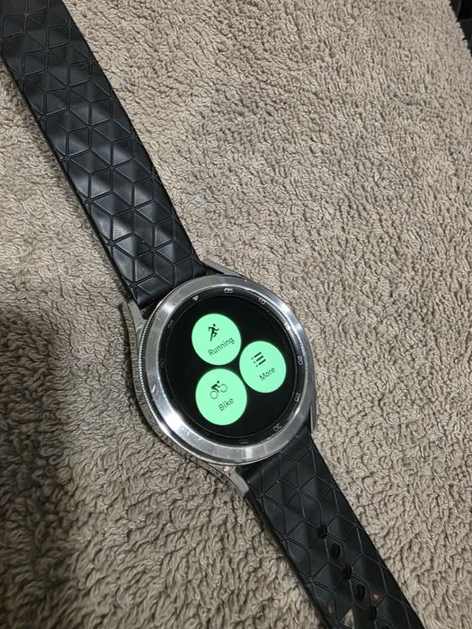 Samsung galaxy watch 4 classic 40mm SM-R885F