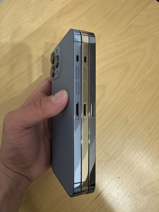 Carcase iPhone 13 Pro Max (grey, gold si blue)