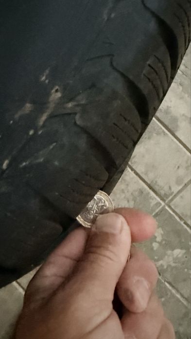 Нови зимни гуми Lassa с джанти за Киа Соренто 4бр.