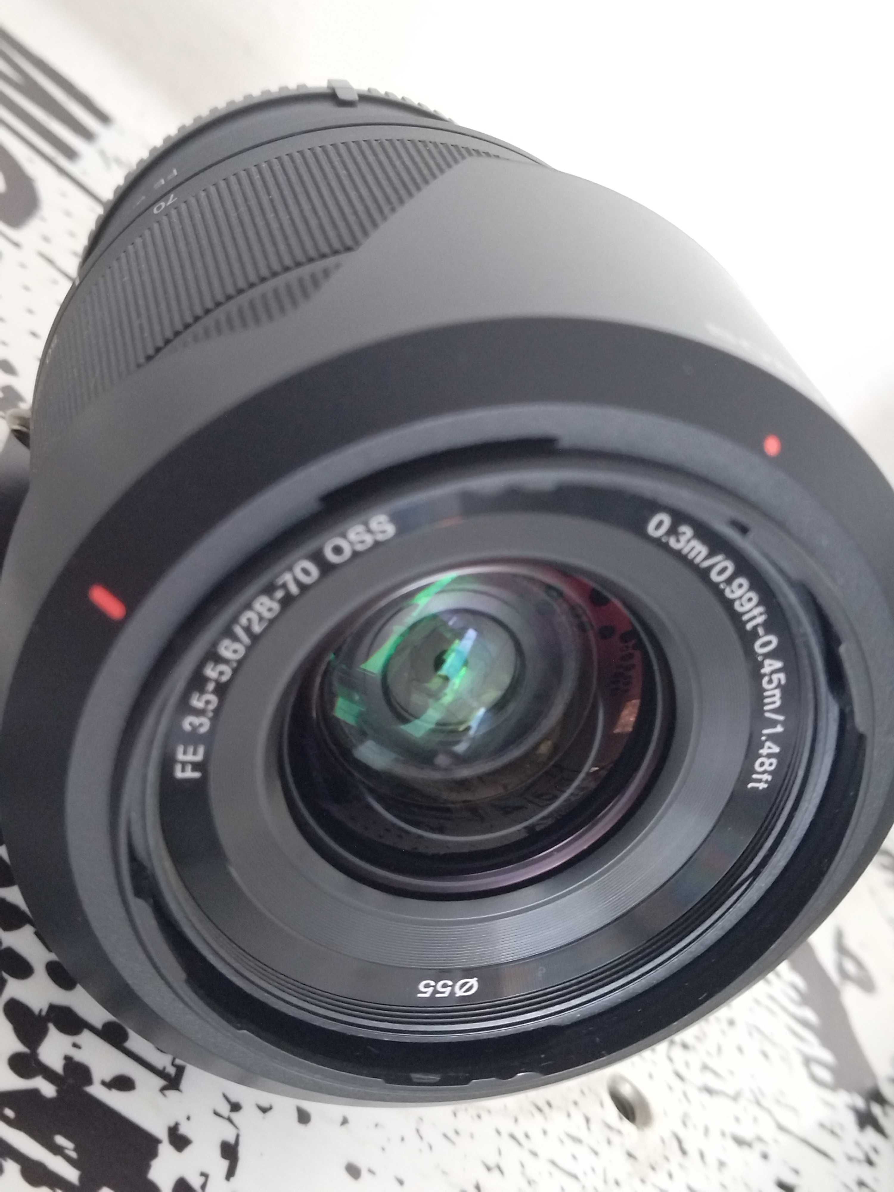 Обектив Sony FE 28-70mm f/3.5-5.6 OSS