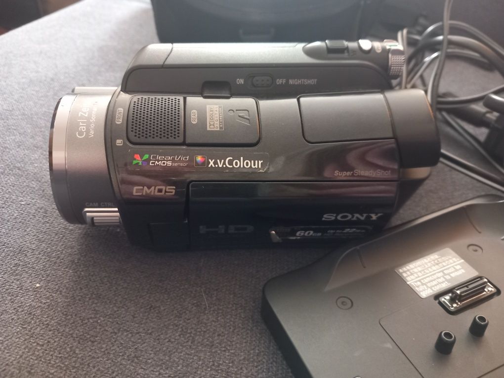 Sony HDR-SR7 видеокамера