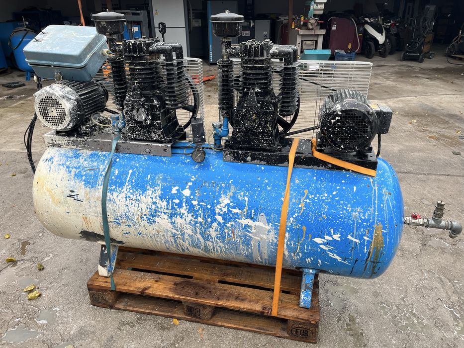 Трифазен бутален компресор Giss 8kw 500lt