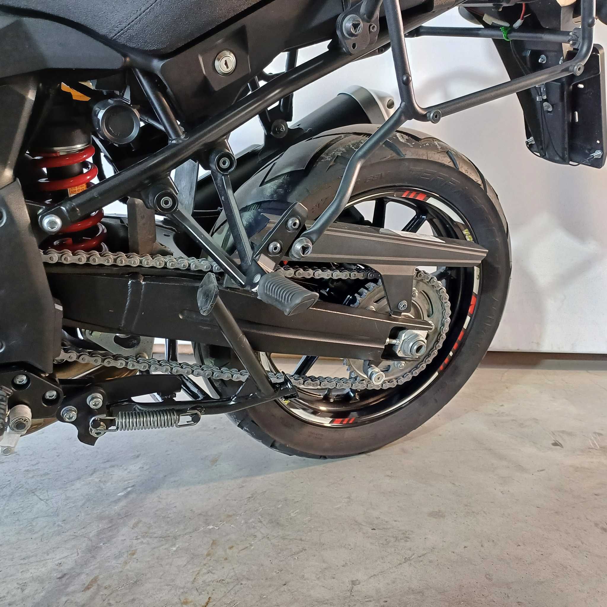 Motocicleta Suzuki V-Strom 1000 ABS | S00359 | motomus.ro