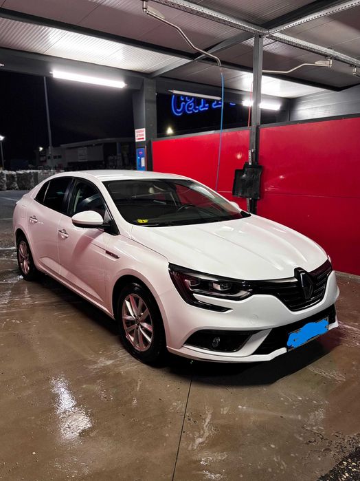 Vand Renault Megane Sedan din 2020